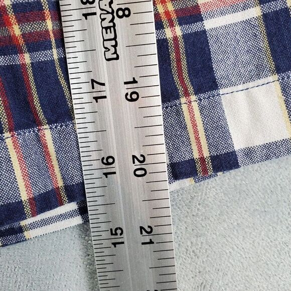 Eddie Bauer Shorts Mens 35 Blue Plaid Chino Flat front Bermuda Outdoor Casual - Picture 3 of 8